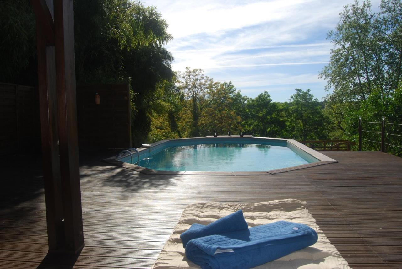 Au Son De L Angelus Bed & Breakfast Moncrabeau Ngoại thất bức ảnh